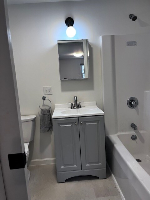 Building Photo - 172 S Maple St