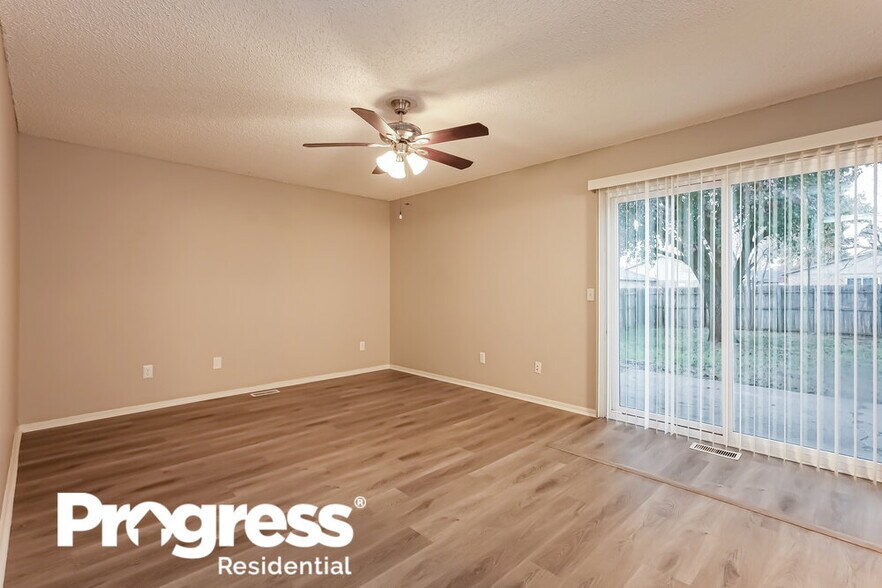 Building Photo - 801 NW 139th St