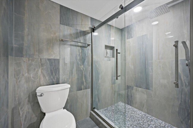 Building Photo - 100 Ocean Trail Way