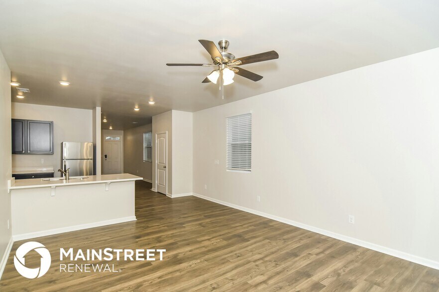 Building Photo - 1072 Pepper Stone Dr