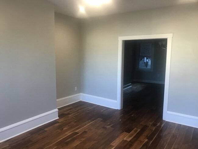 Building Photo - 3 BR, 1 Bath Townhouse - Lawrenceville - TOTALLY UPDATED!