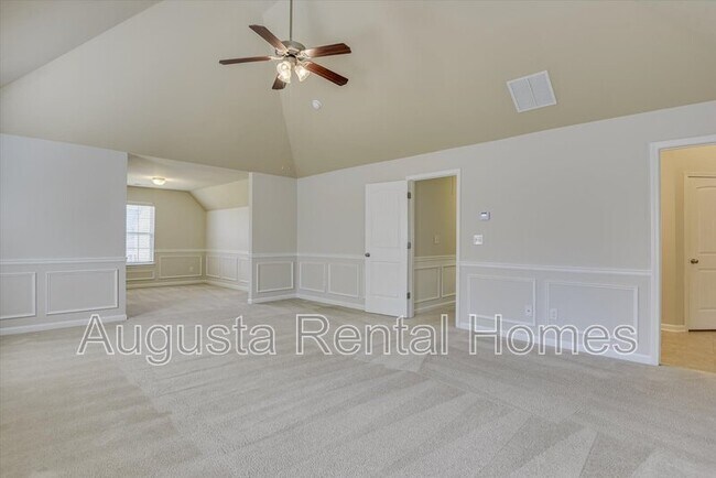 Building Photo - 2079 Willhaven Dr