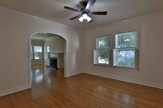 Building Photo - 3124 Jarrard St