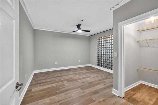 Building Photo - 2161 Peachtree Rd