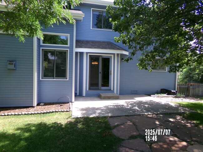 Building Photo - 2032 Prairie View Ct