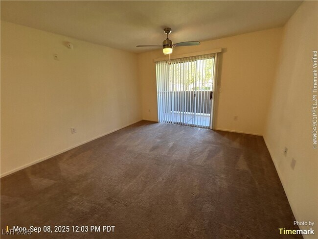 Building Photo - 555 E Silverado Ranch Blvd