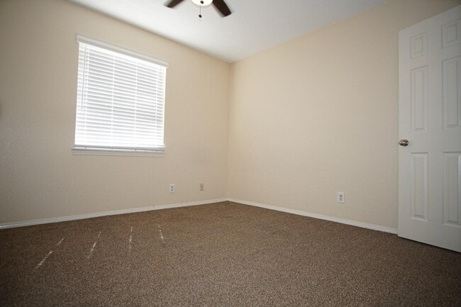 Building Photo - 2045 Pueblo Nuevo Cir
