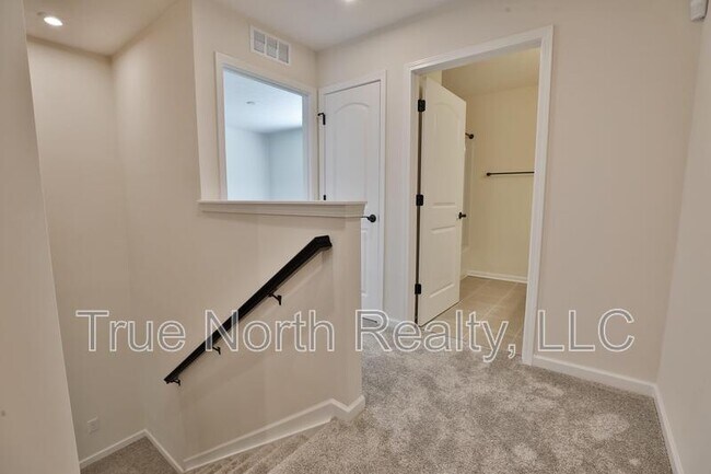 Building Photo - 1693 Zucchina Dr