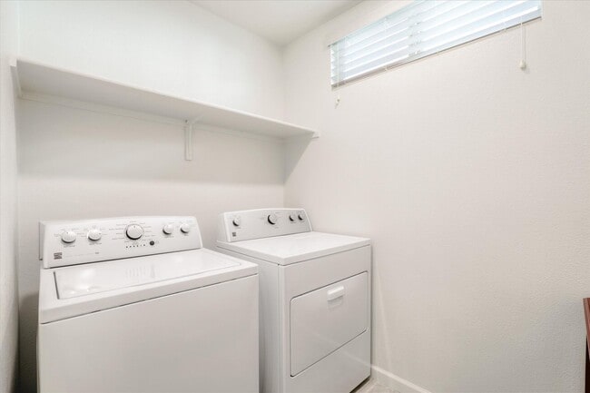 Building Photo - MODERN LUXURY IN SCENIC COMMUNICATIONS HILL LIGHT-FILLED INTERIORS WITH GREENBELT VIEWS