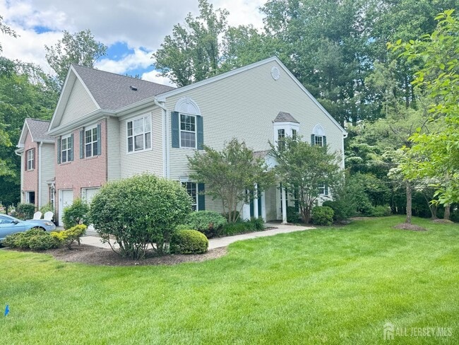 Primary Photo - 101 Waldorf Dr