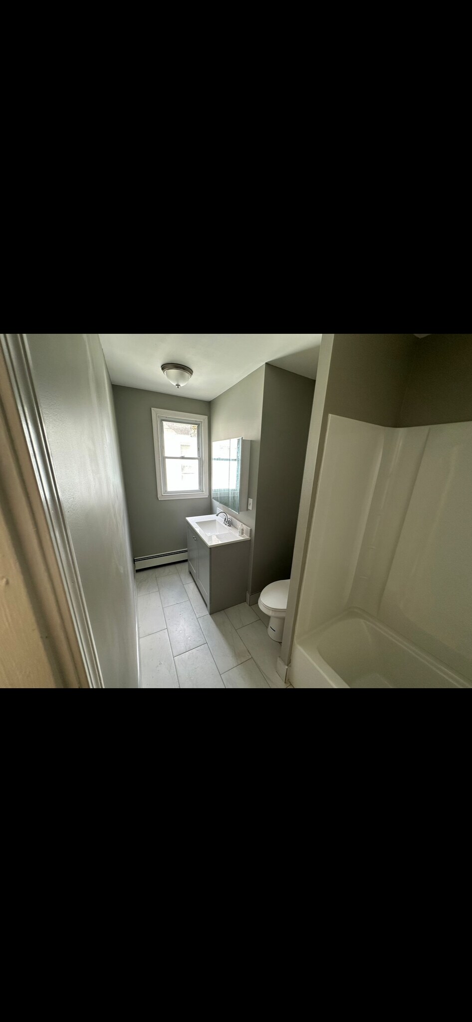 Building Photo - 373 Congress Ave