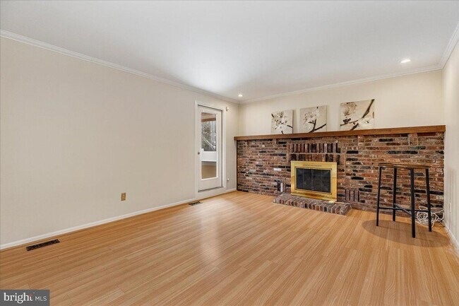 Building Photo - 27 Cartwright Dr