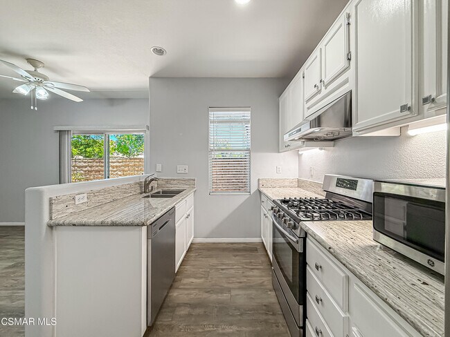 Building Photo - 1838 Amberleaf Ln