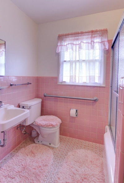 Building Photo - 2408 N 49th St