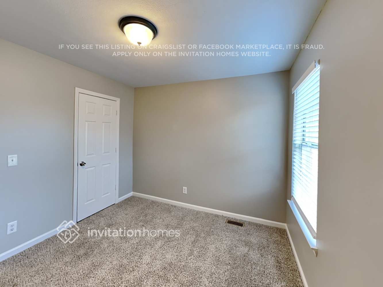 Building Photo - 612 Creekfront Dr