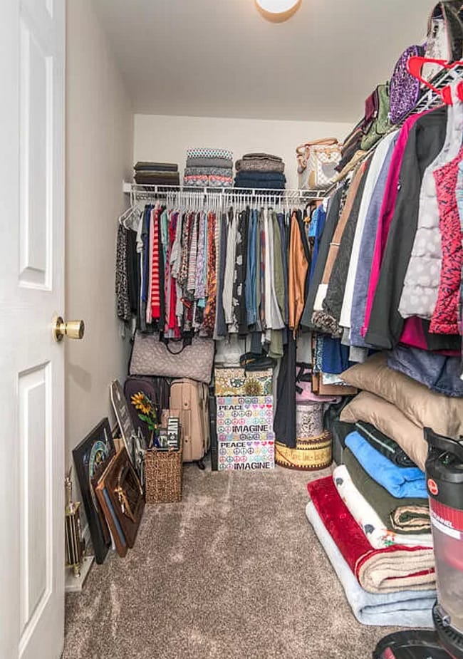 Building Photo - Fantastic 2 Bed/2 Bath with Fully Fenced Backyard - Lodgepole Drive