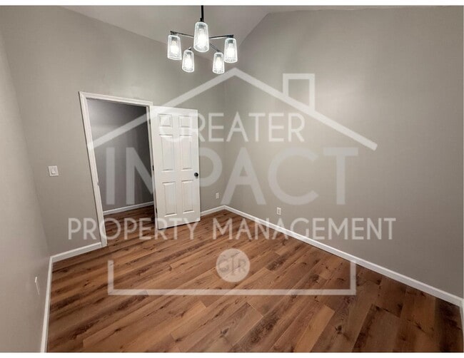 Building Photo - 2506 Legion Dr