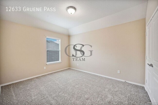 Building Photo - 12633 Gruene Pass