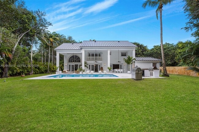 Building Photo - 14850 Old Cutler Rd