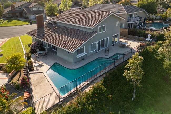 Building Photo - 4/Bed, 3/Bath YL Travis Ranch Home w/Pool & Spa