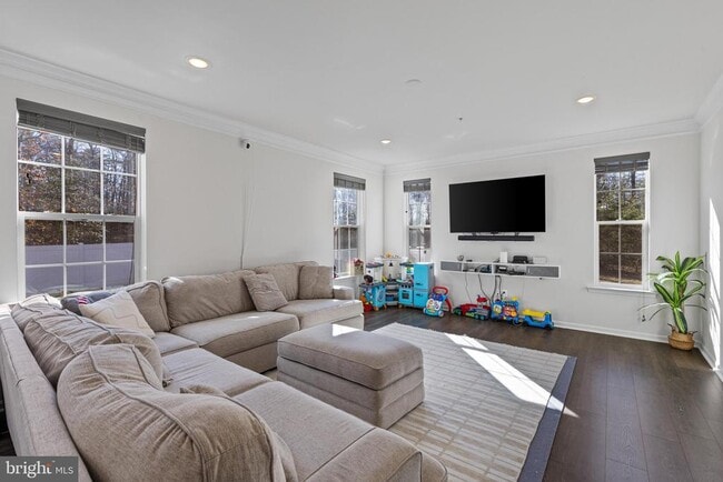 Building Photo - 16414 Tortola Dr