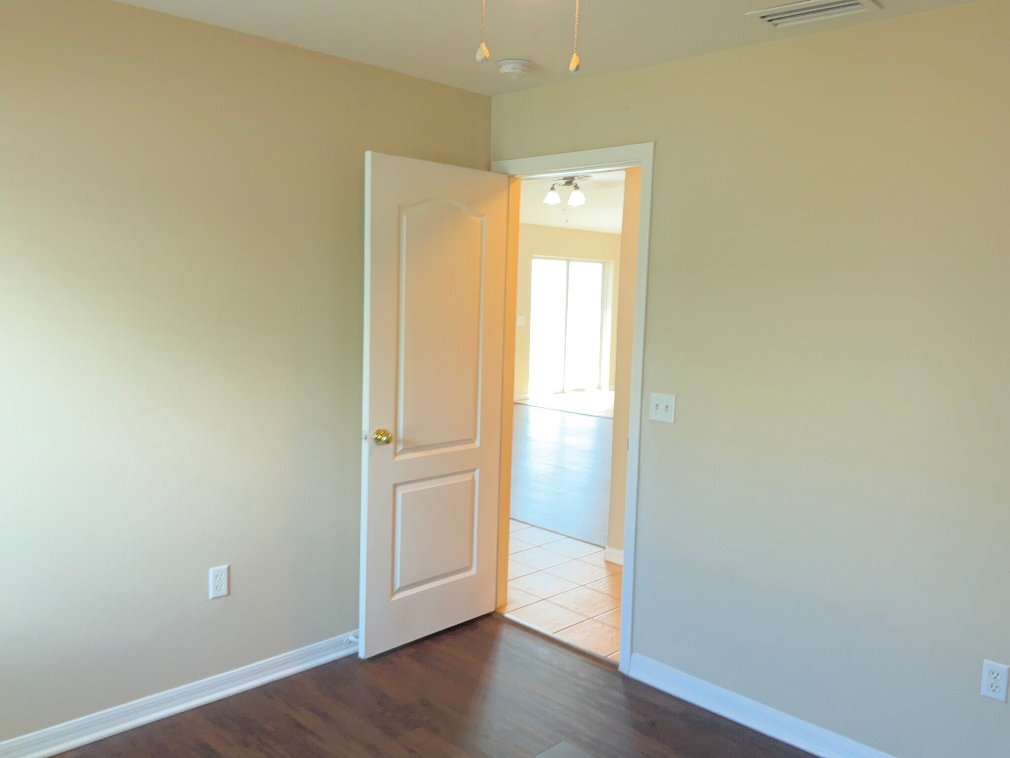 Building Photo - 7461 Hunters Greene Cir