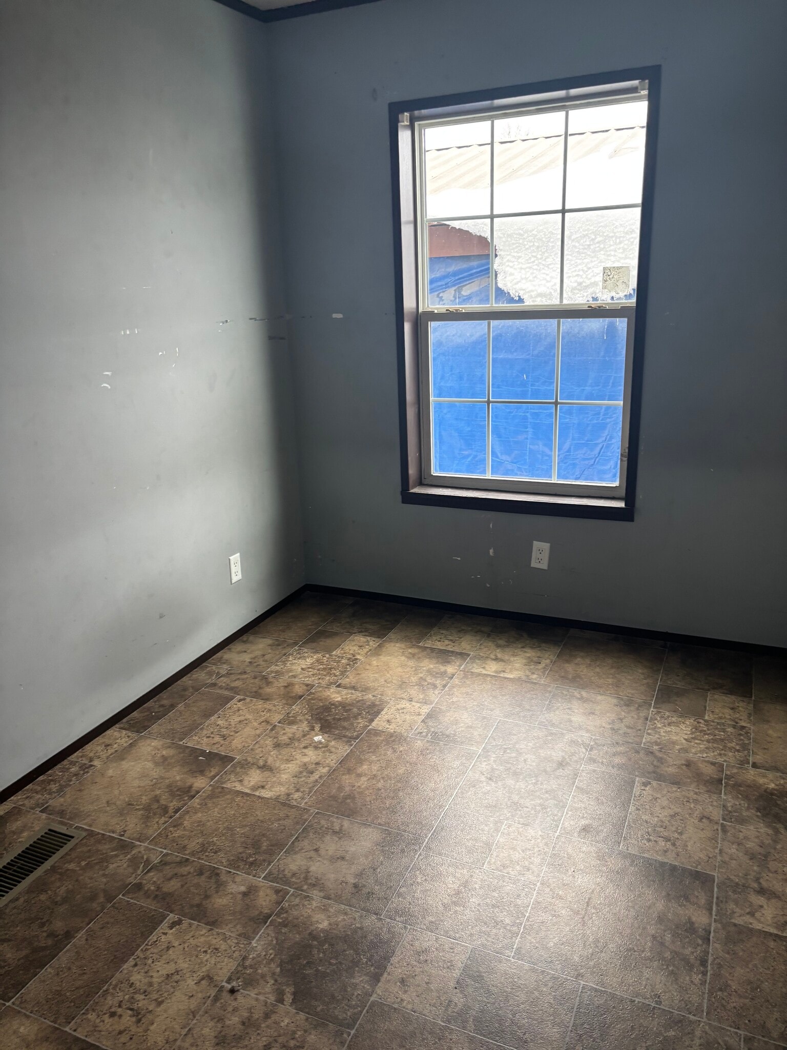 Building Photo - 1045 Conrad Dr