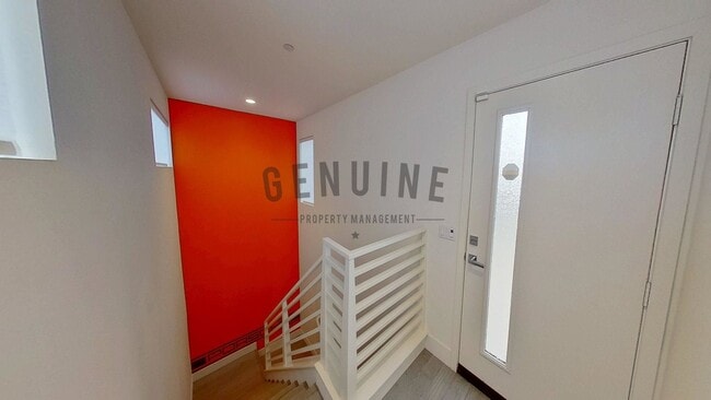 Building Photo - Coming Soon: Beautifully Furnished 3Bd 3.5Ba Condo in Costa Mesa