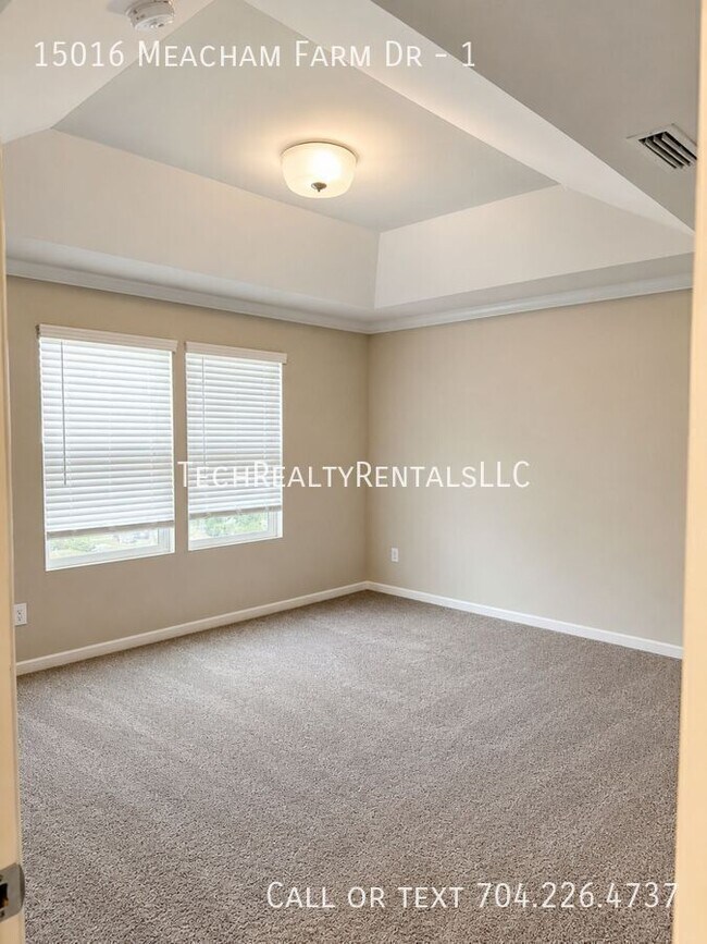 Building Photo - 15016 Meacham Farm Dr