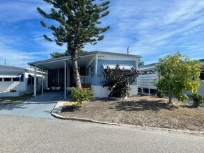 Building Photo - 6909 Marlin Ln