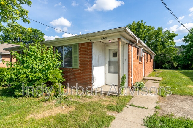 Building Photo - 5903 W Morris St