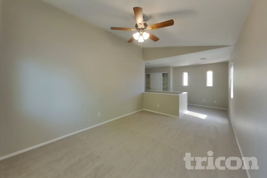 Building Photo - 42065 W Sunland Dr