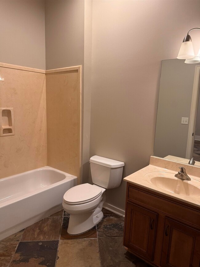 Building Photo - 620 Tennessee St