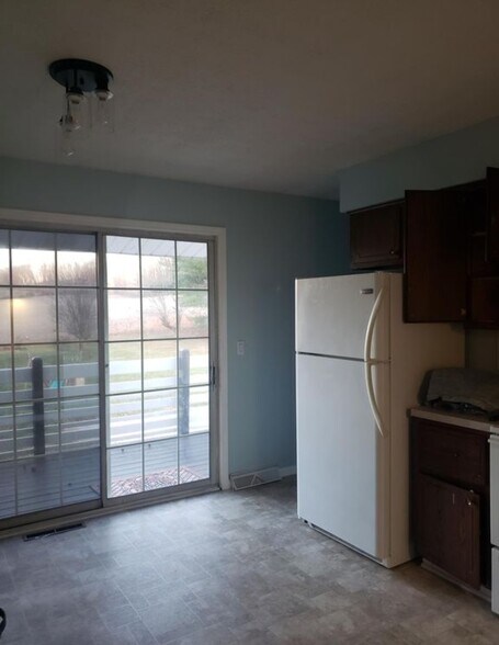 Building Photo - 4073 Cottage Grove Rd