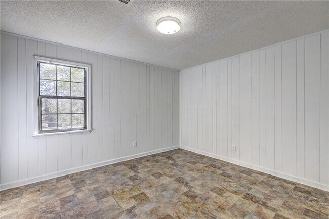 Building Photo - 4120 Elizabeth Ct