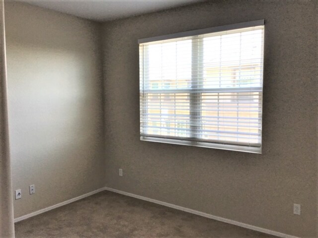 Building Photo - 894 S Annie Ln