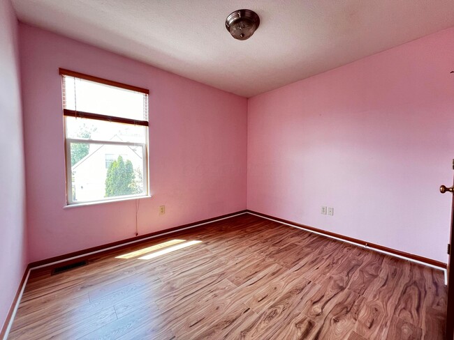 Building Photo - 6171 Womersley Dr