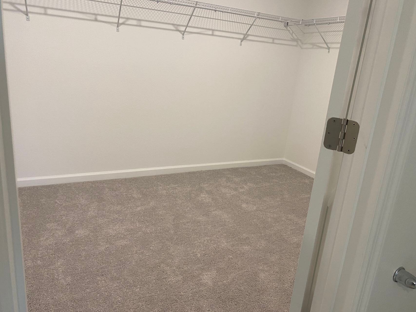 Building Photo - 2316 Green Valley St