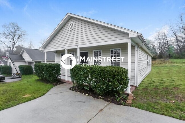 Building Photo - 3 Bedroom Pet-Friendly Home in Concord, NC with Main Street Renewal