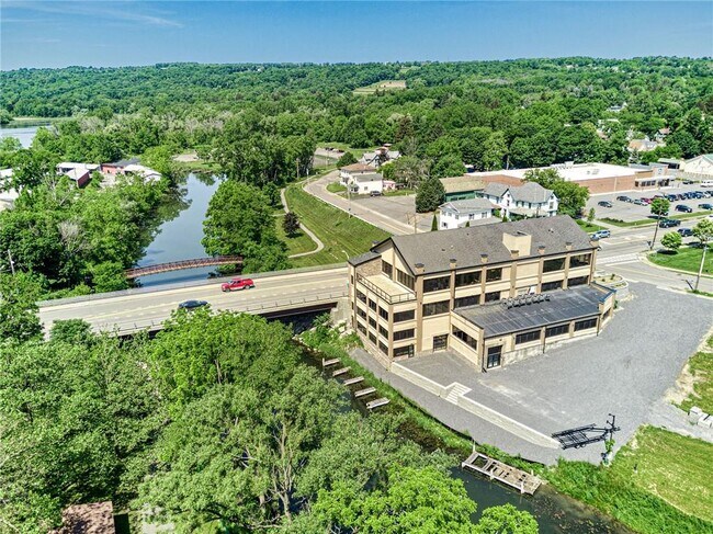 Building Photo - 111 Liberty St