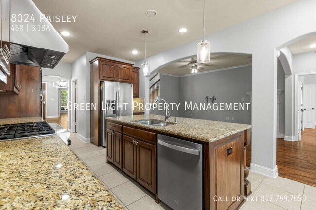 Building Photo - 8024 Paisley-