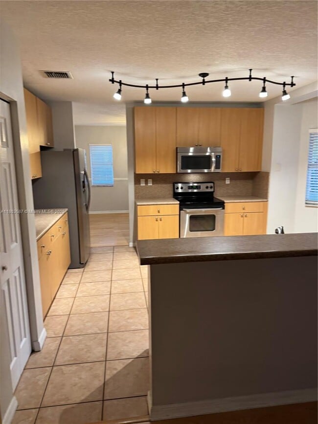 Building Photo - 8872 SW 208th Terrace