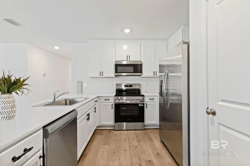 Building Photo - 19349 Gray Horse Dr