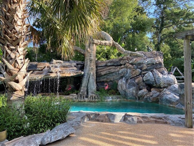 Building Photo - 1679 Rangewood Dr SW