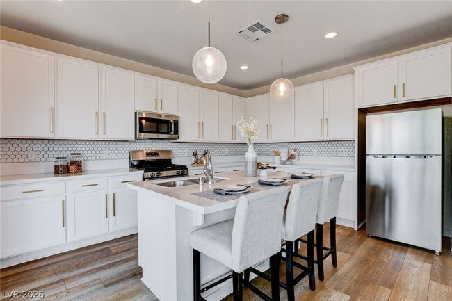 Building Photo - 2216 Elford Ct