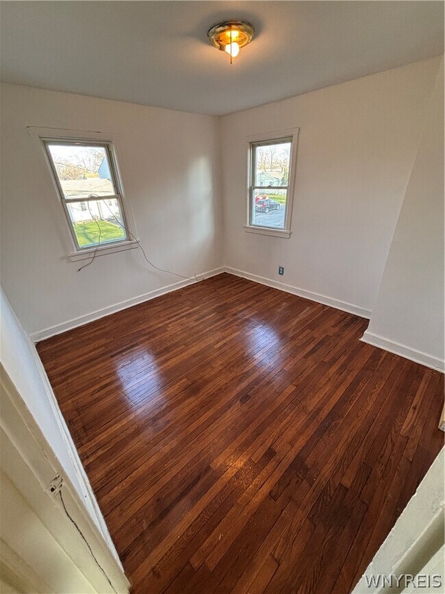 Building Photo - 396 Sudbury Rd