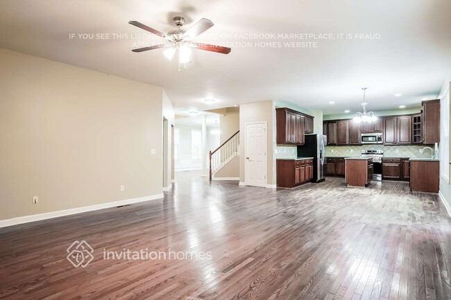 Building Photo - 3912 Song Sparrow Dr