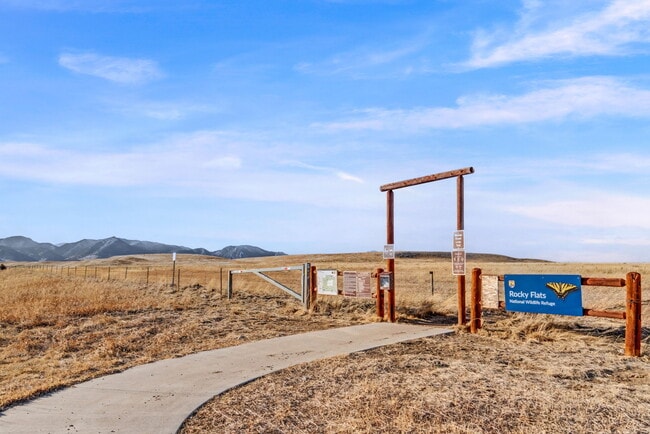 Building Photo - 15709 W 95th Pl