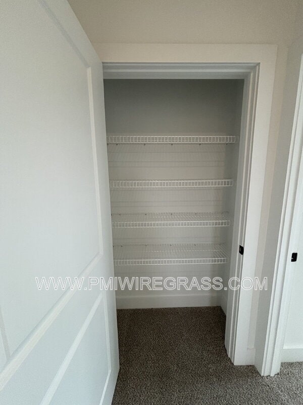 Building Photo - 106 Jennie Dr