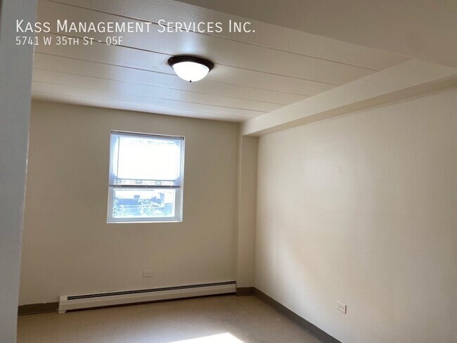 Building Photo - 5741 W 35th St